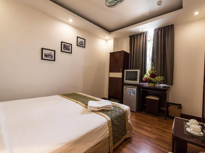 Saigon Odyssey Hotel - The Art Ho Chi Minh City Exterior photo
