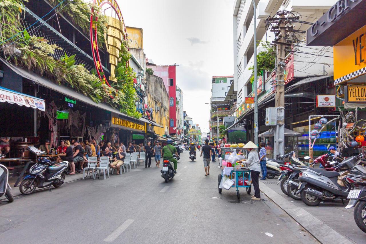 Saigon Odyssey Hotel - The Art Ho Chi Minh City Exterior photo