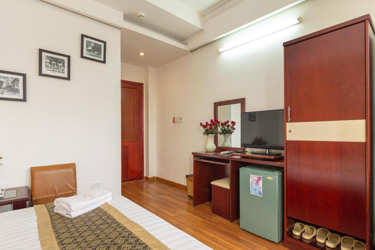 Saigon Odyssey Hotel - The Art Ho Chi Minh City Exterior photo