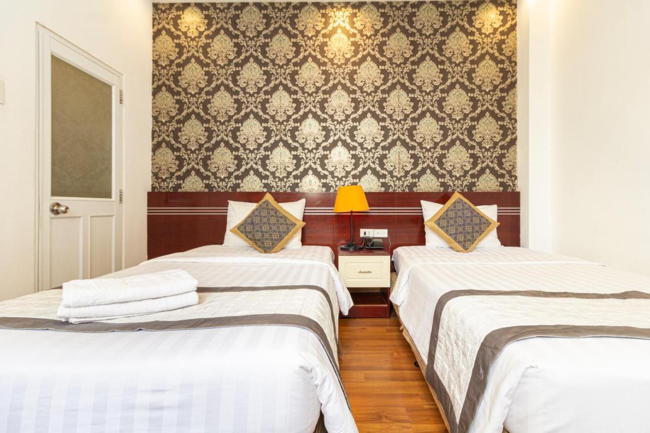 Saigon Odyssey Hotel - The Art Ho Chi Minh City Exterior photo