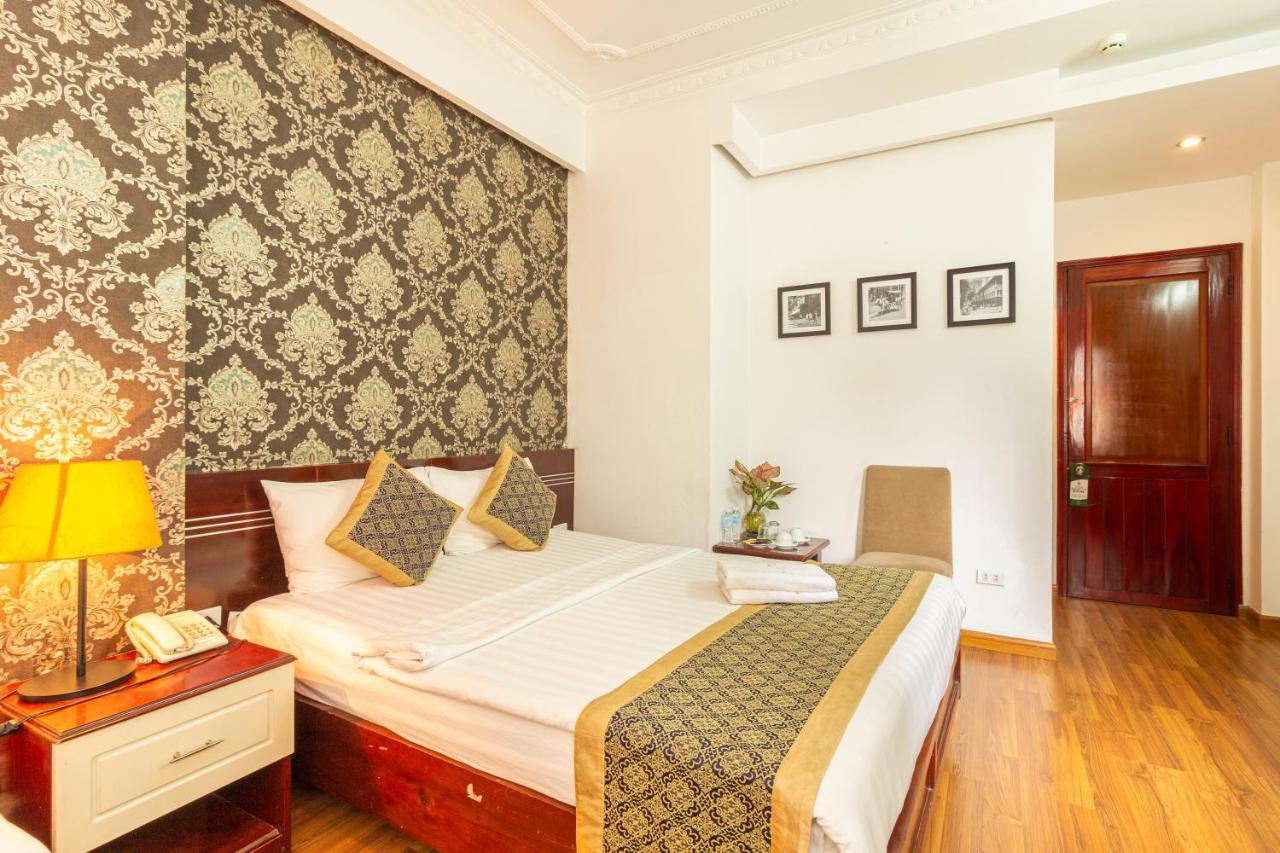 Saigon Odyssey Hotel - The Art Ho Chi Minh City Exterior photo